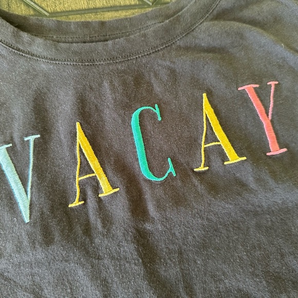 5 for $20 Deal- VACAY Embroidered T-Shirt- Size Large - Picture 2 of 4